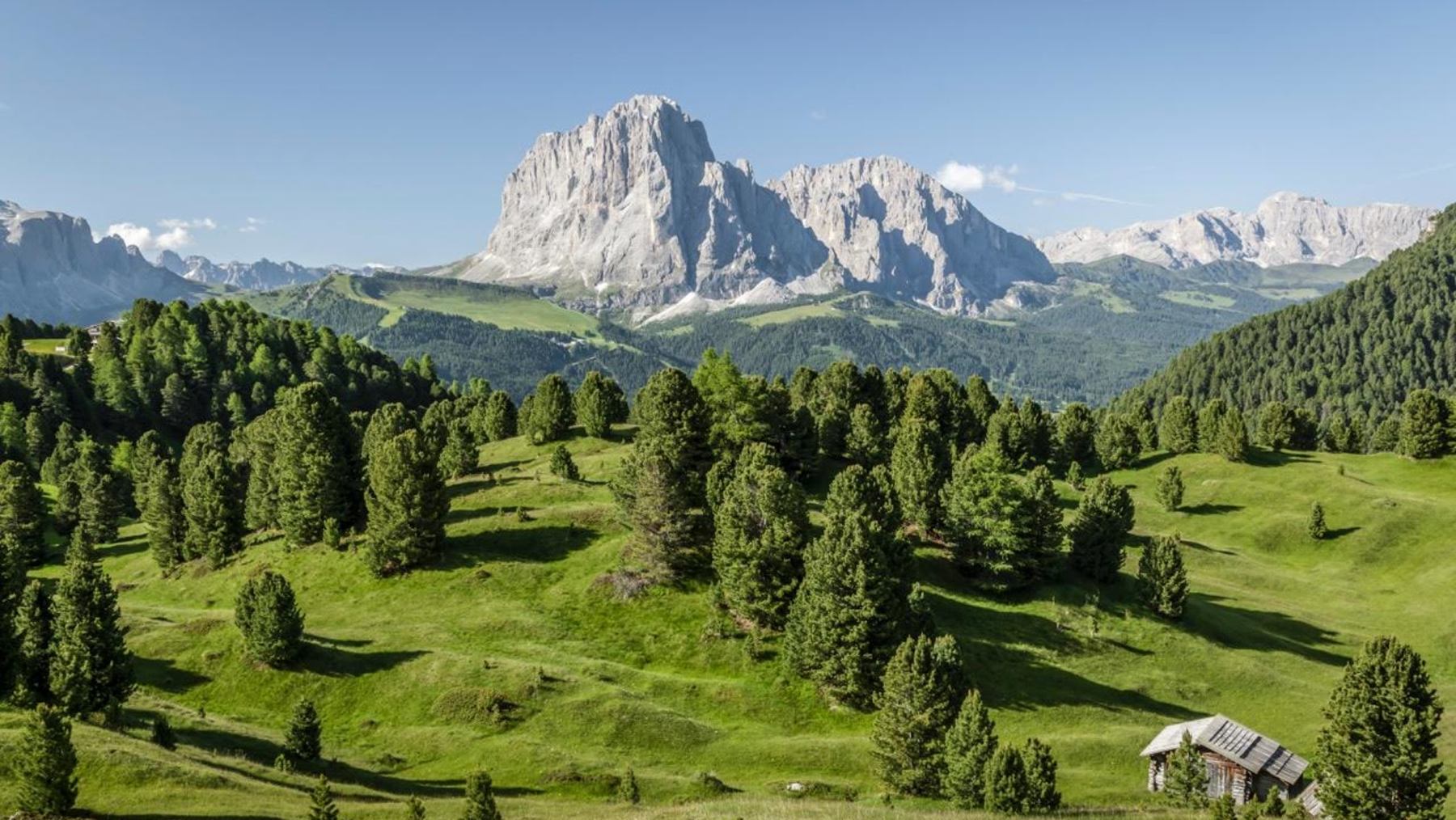 HIKING IN VAL GARDENA